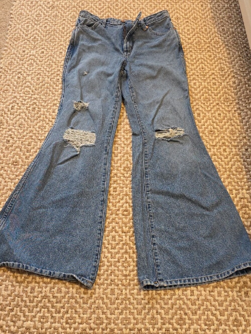Wrangler Light Blue High-Waist Flare Jeans - Picture 3 of 9